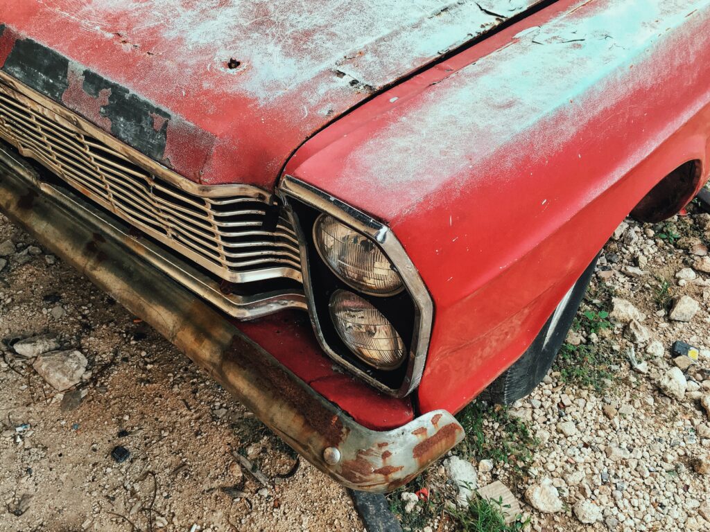 Rusty red car